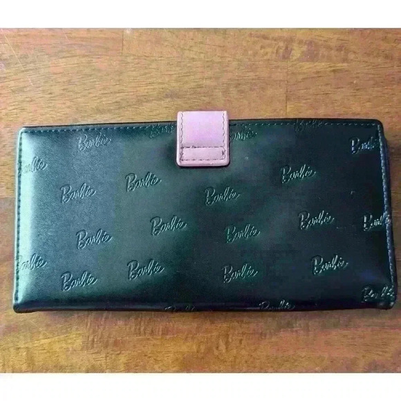 Black and Pink Barbie Wallet Button Closure Miniso - Picture 3 of 5